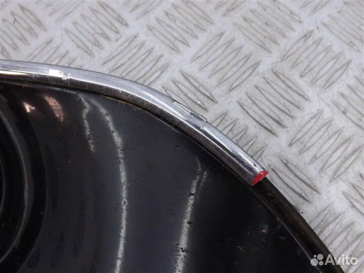 Рамка противотуманной фары правой Hyundai Ix 35