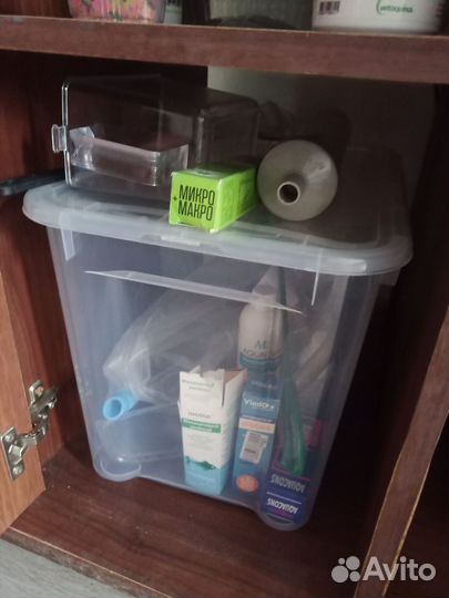 Аквариум со всем содержимым