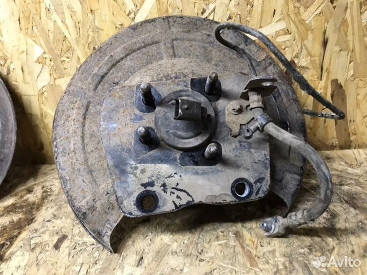 Ступица задняя Opel Astra H седан 1.8 2011