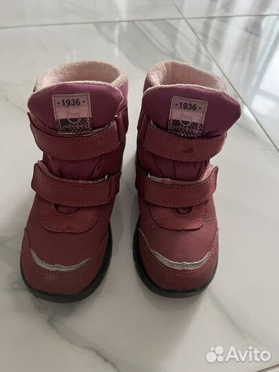 Продам ботинки для девочки р.28 котофей