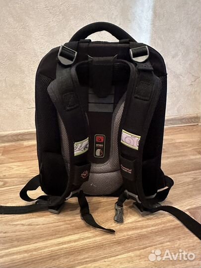 Рюкзак школьный hummingbird teens