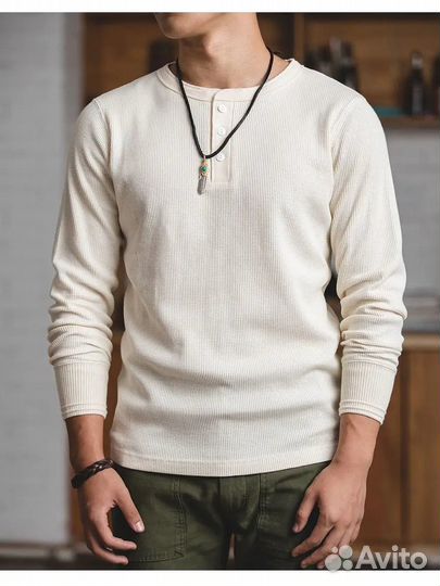 Лонгслив на пуговице с длинным рукавом Хенли