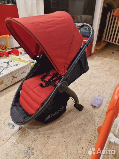Коляска прогулочная hauck lift up 3