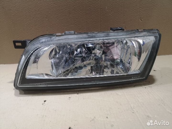 Фары Nissan Pulsar FN15