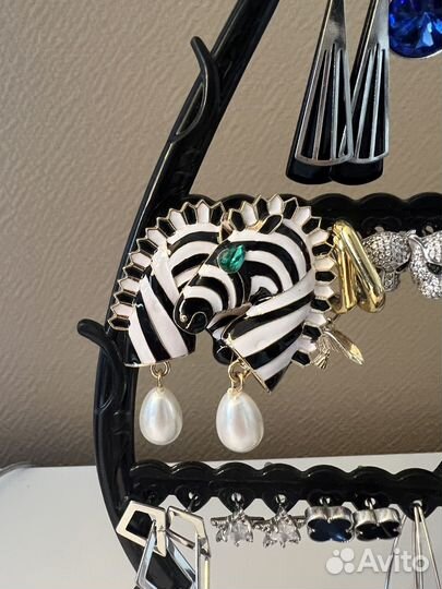 Дизайнерские серьги зебра