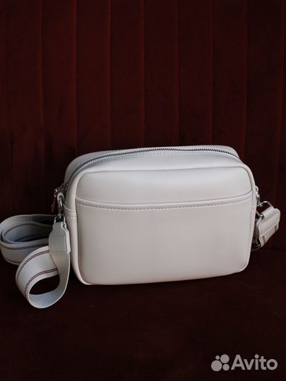 Сумка женская кросс-боди белая