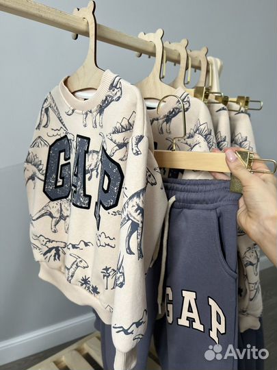 Костюм gap детский новый