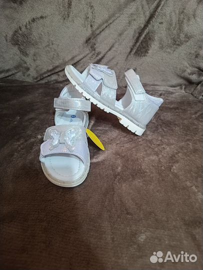 Босоножки для девочки