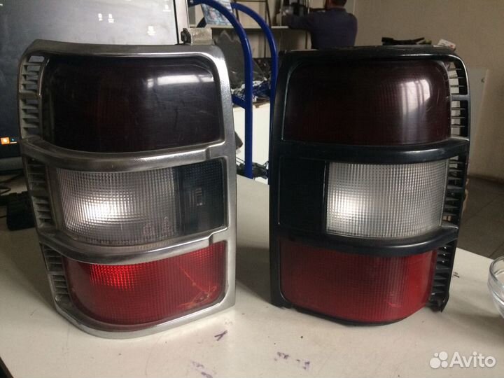 Фонарь правый/левый Mitsubishi Pajero/Montero II