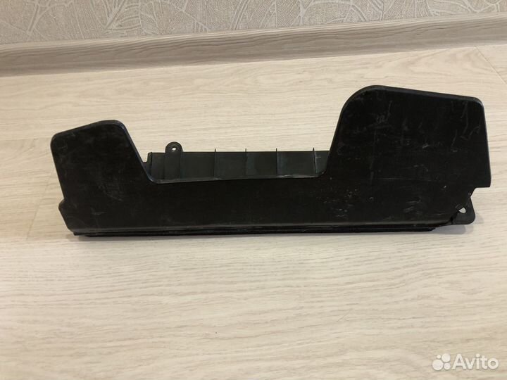 Дефлектор радиаторов левый Kia Ceed