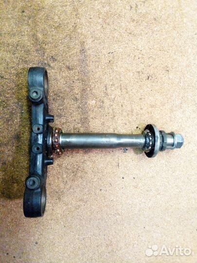 Нижняя траверса yamaha fzs600 fzs 600 fz400 fz 400