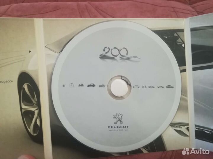 Фирменный диск от Peugeot