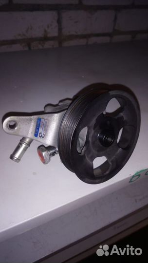 Насос гидроусилителя руля Infiniti 3.7L VQ37VHR