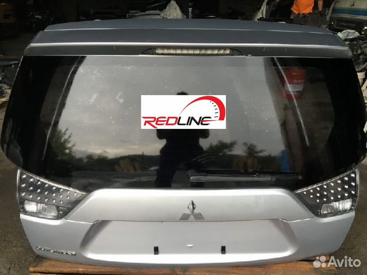 Крышка багажника Mitsubishi Outlander серебристая