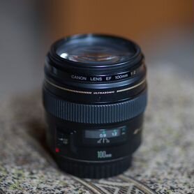 Объектив Canon 100mm f 2.0, EF