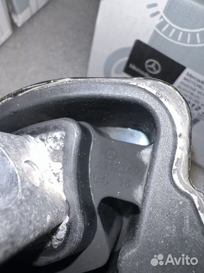 Опора АКПП Mercedes W212 W204