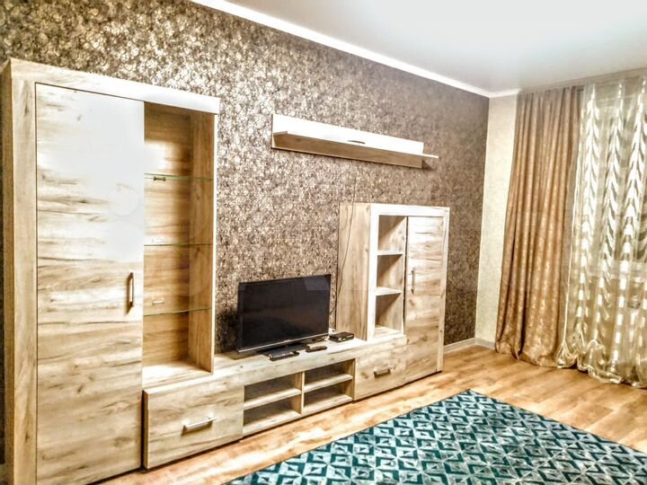 2-к. квартира, 65 м², 15/16 эт.