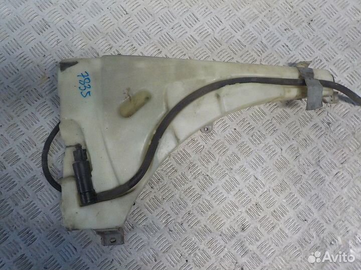 Бачок омывателя лобового стекла Porsche Cayenne