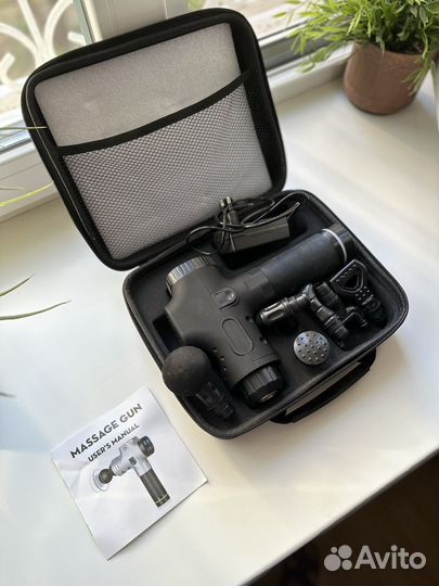 Массажный перкуссионный пистолет