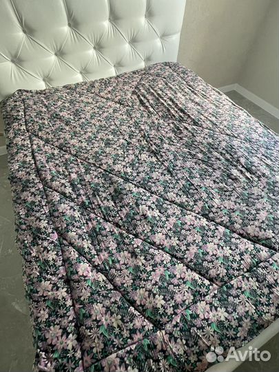 Одеяла,подушки по одной цене