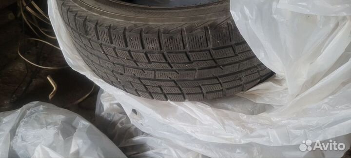 Yokohama Ice Guard Studless IG50 205/60 R16