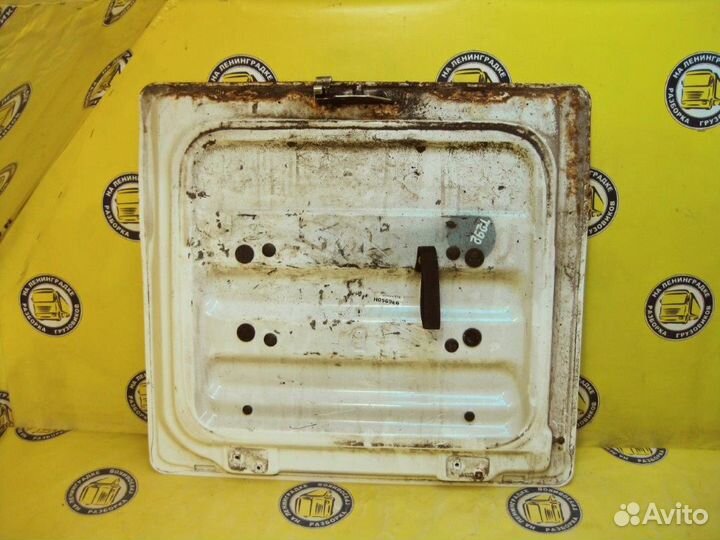 Крышка инструментального ящика 81669125289 MAN, TG