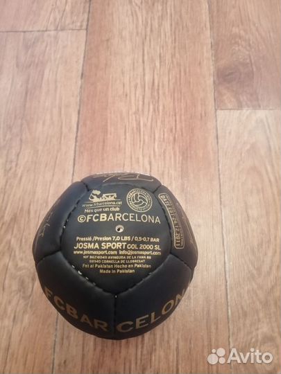 Мяч сувенирный FC Barcelona