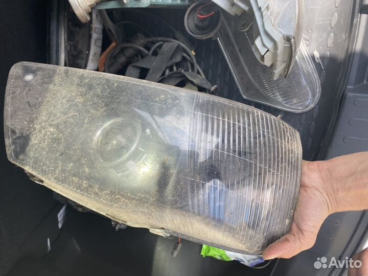 Фары акцент