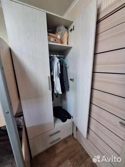Шкаф распашной бу