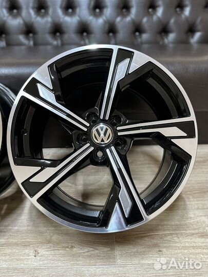 Новые диски для polo rapid R17 5-100