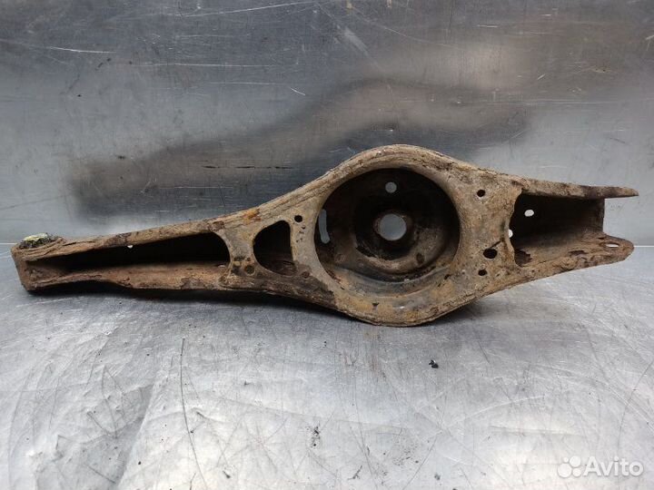 Рычаг задний нижний Skoda Octavia (A5 1Z)