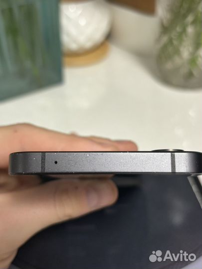 Nothing Phone 1, 8/256 ГБ