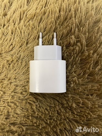Зарядка на Apple iPhone 20w