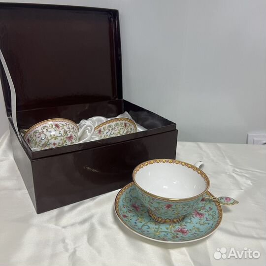 Фарфоровые чашки