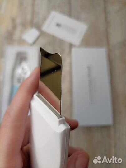 Ультразвуковой аппарат для чистки лица, вакуумный