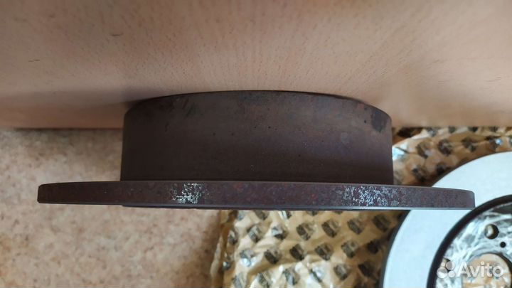 Тормозной диск задний toyota alphard