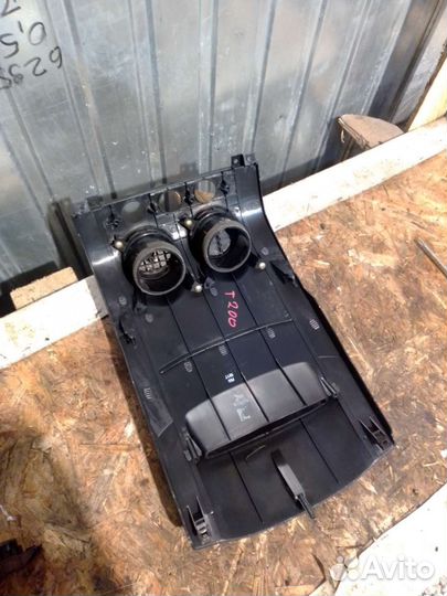 Накладка панели центральная Chevrolet Aveo T200