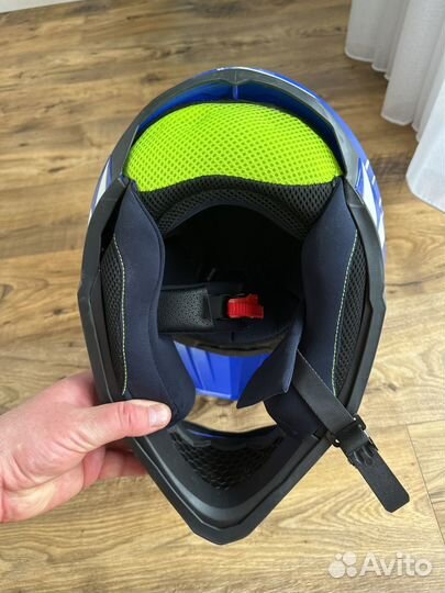 Детский кроссовый шлем