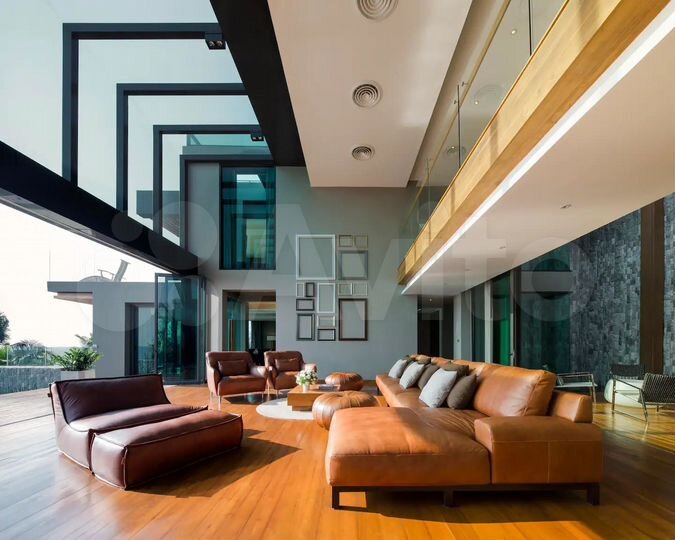 Коттедж 487,9 м² на участке 14 сот.