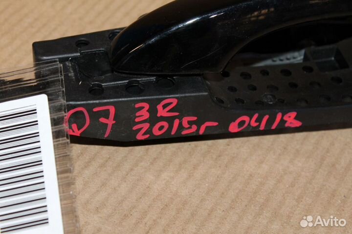 Ручка двери нaружная задняя правая Audi Q7 4M 2015