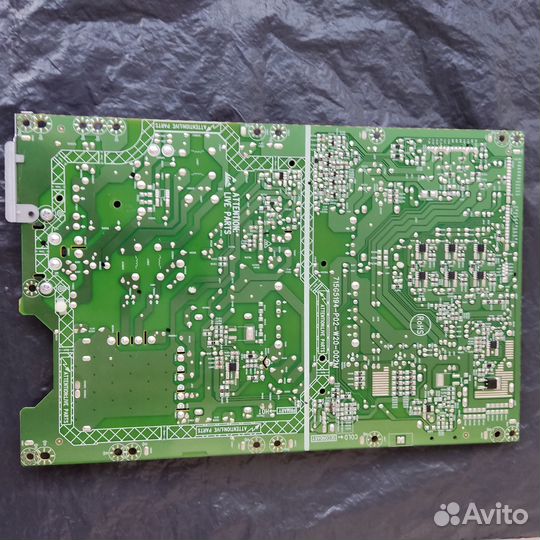 715G5194-P02-W20-002M