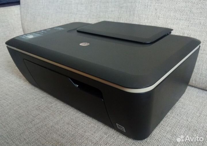 Принтер HP Deskjet 2515 с картриджами