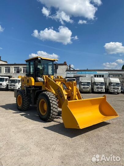 Фронтальный погрузчик ZVEZDA ZL32, 2024