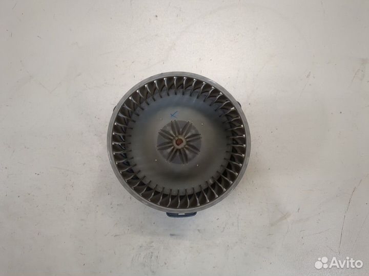 Двигатель отопителя Toyota Corolla Verso, 2005