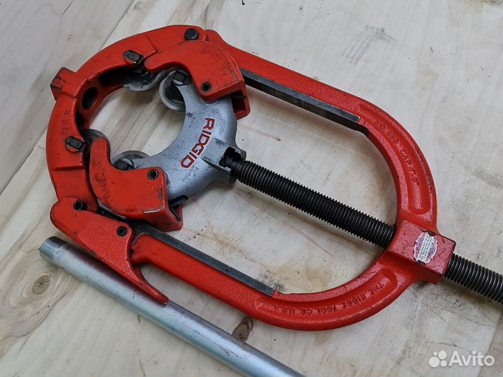 Труборез с хомутной защ для ст труб ridgid 466-HWS