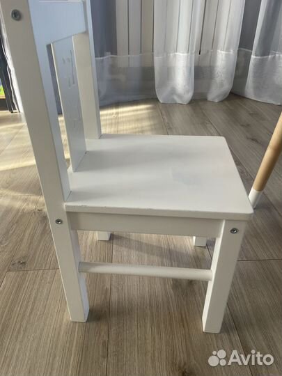 Стол и стул детские
