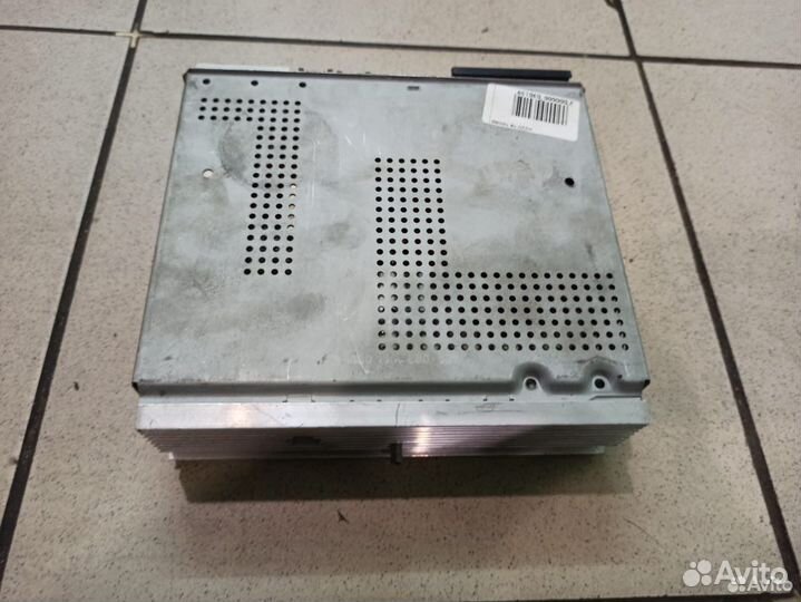 Тв тюнер Mercedes-Benz W220