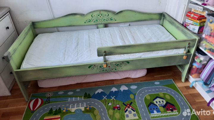 Кровать IKEA хенсвик