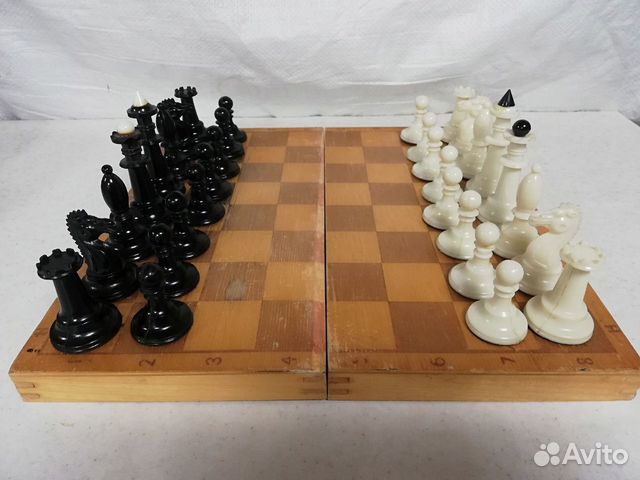 Шахматы СССР карболитовые фигуры доска дерево