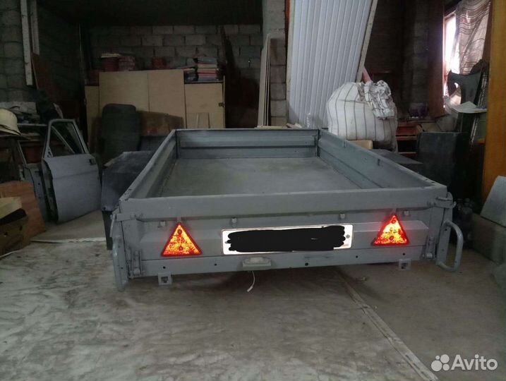 Прицеп легковой